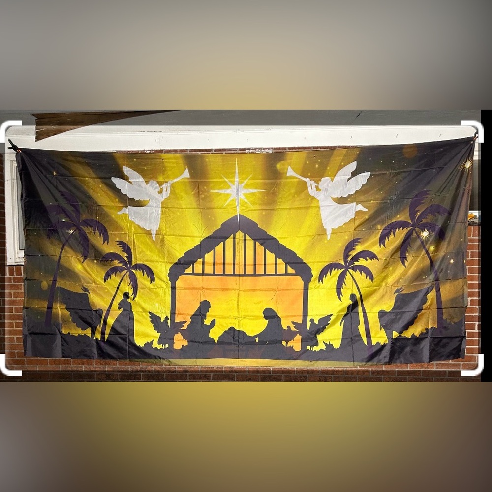 Nativity Scene Yellow and Black  garage door Cover, 6 x 12,